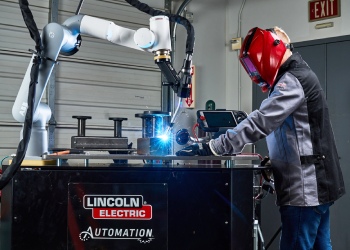  Robotic Welding Machine